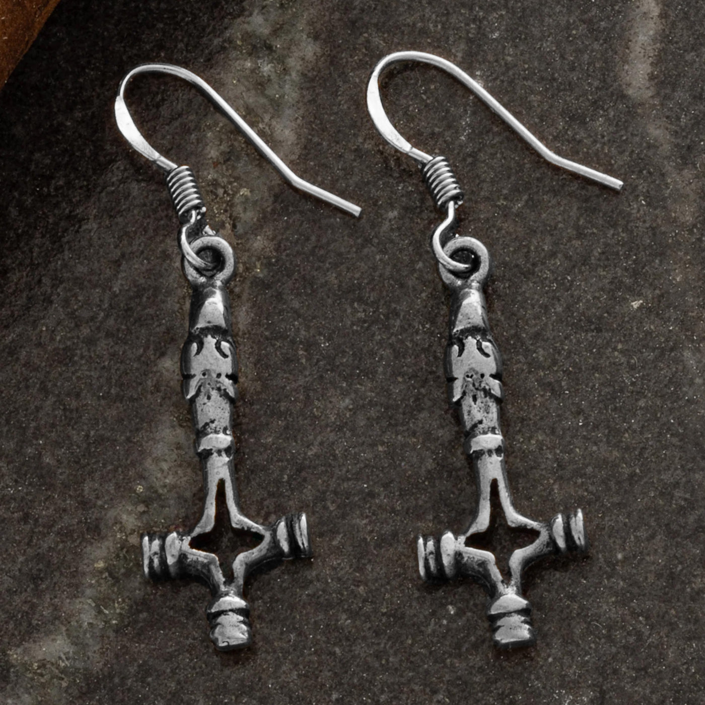 Wolfshammer Ohrringe, Silber