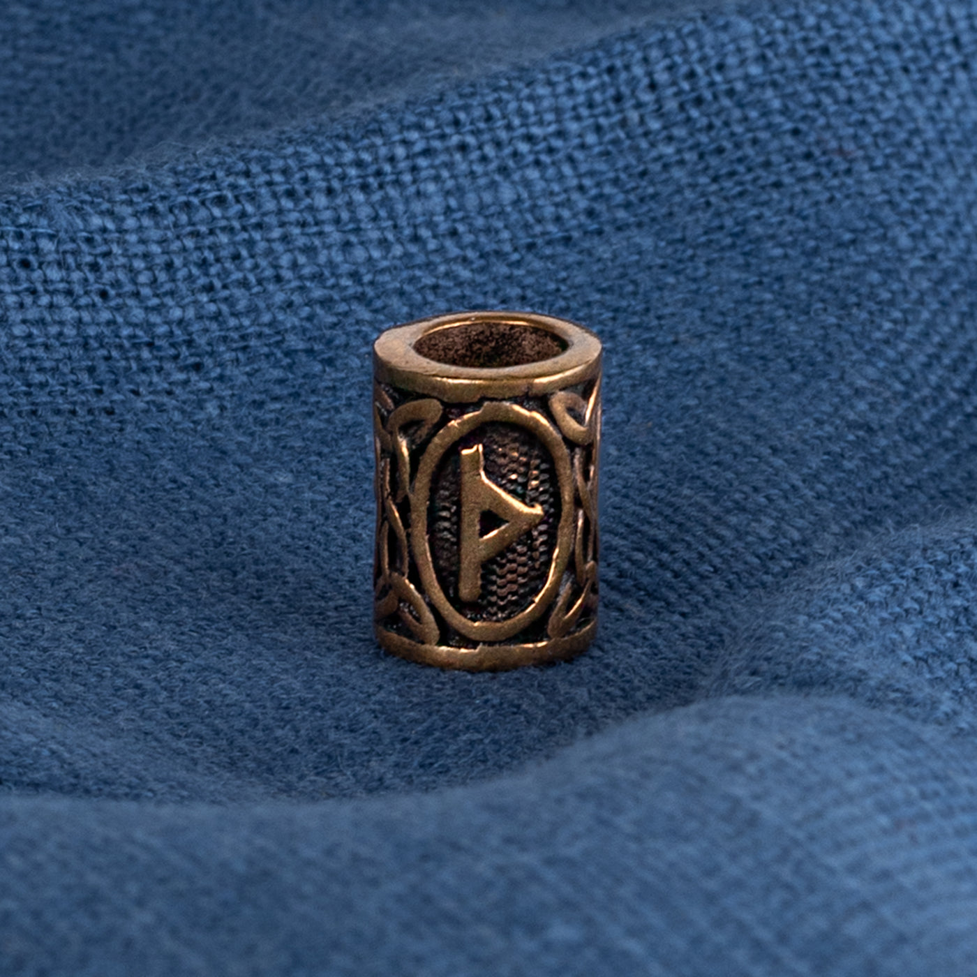 Thurs Bartring, Bronze
