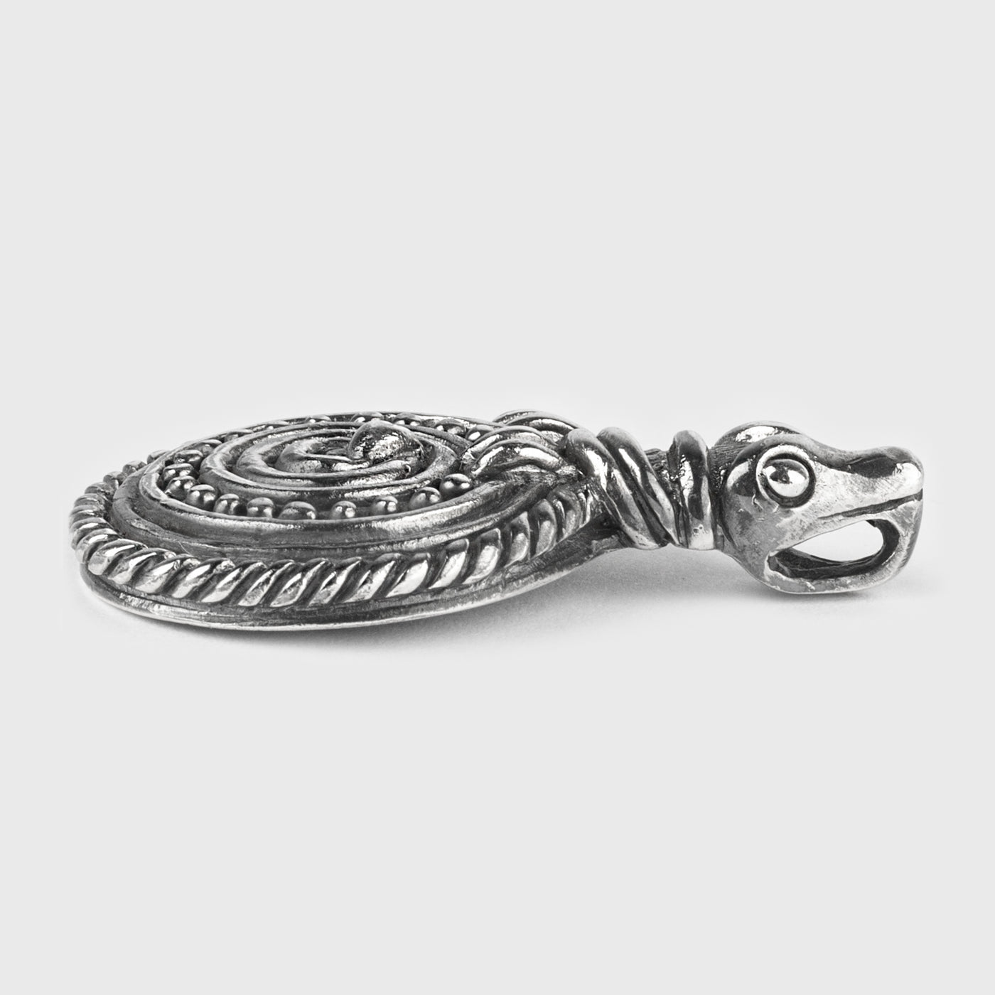 Nidhöggr Amulet, Silver