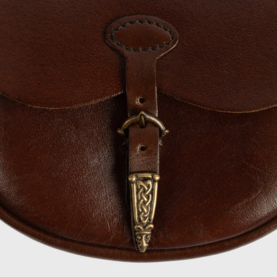 Gürteltasche, Bronzeverschluss