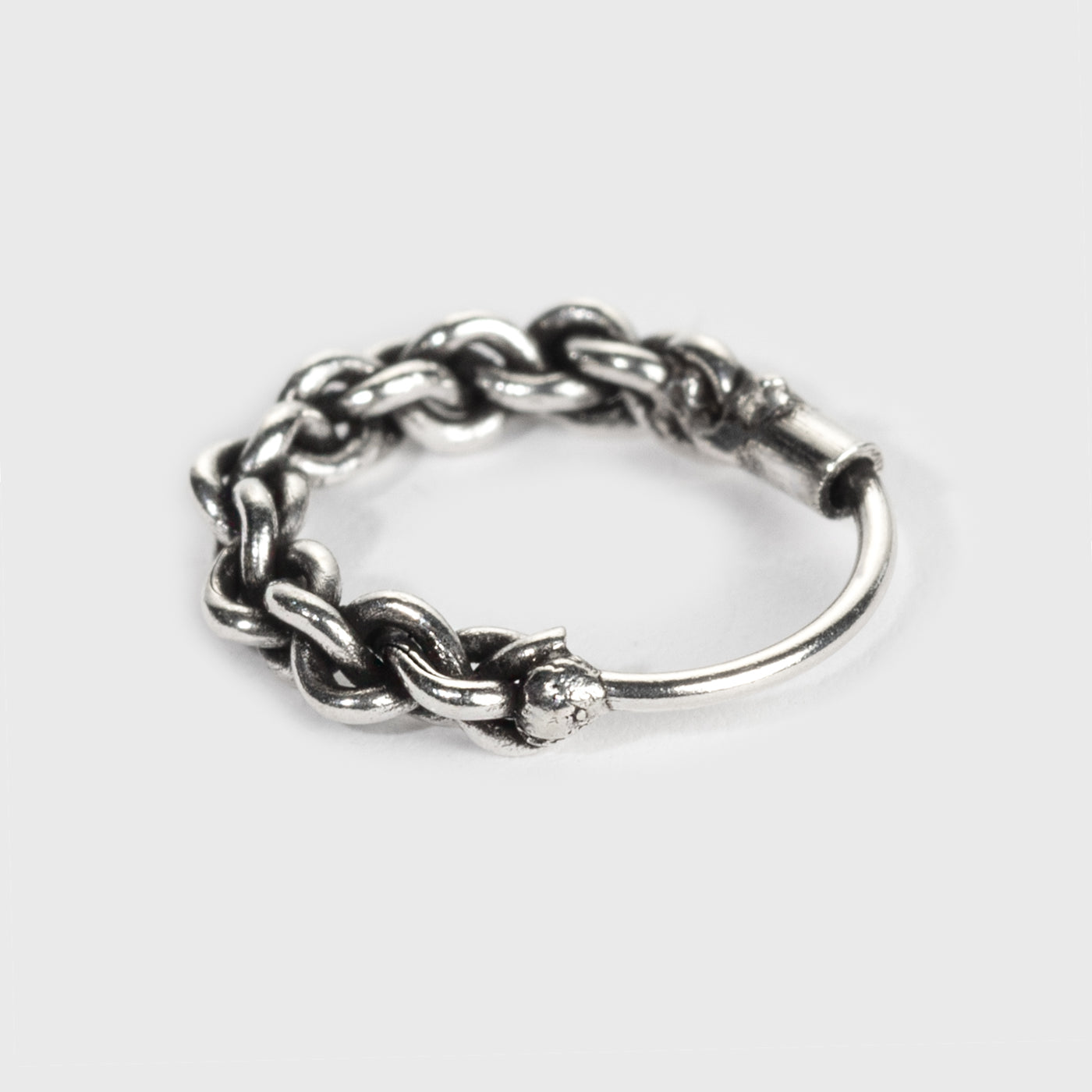 Nasenring aus Silber, geflochtenes Design mit oxidierter Oberfläche