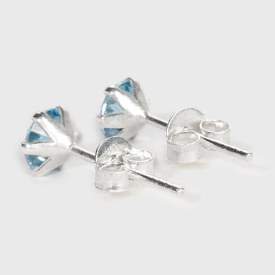 Blauer Zirkon und Silber Ohrstecker