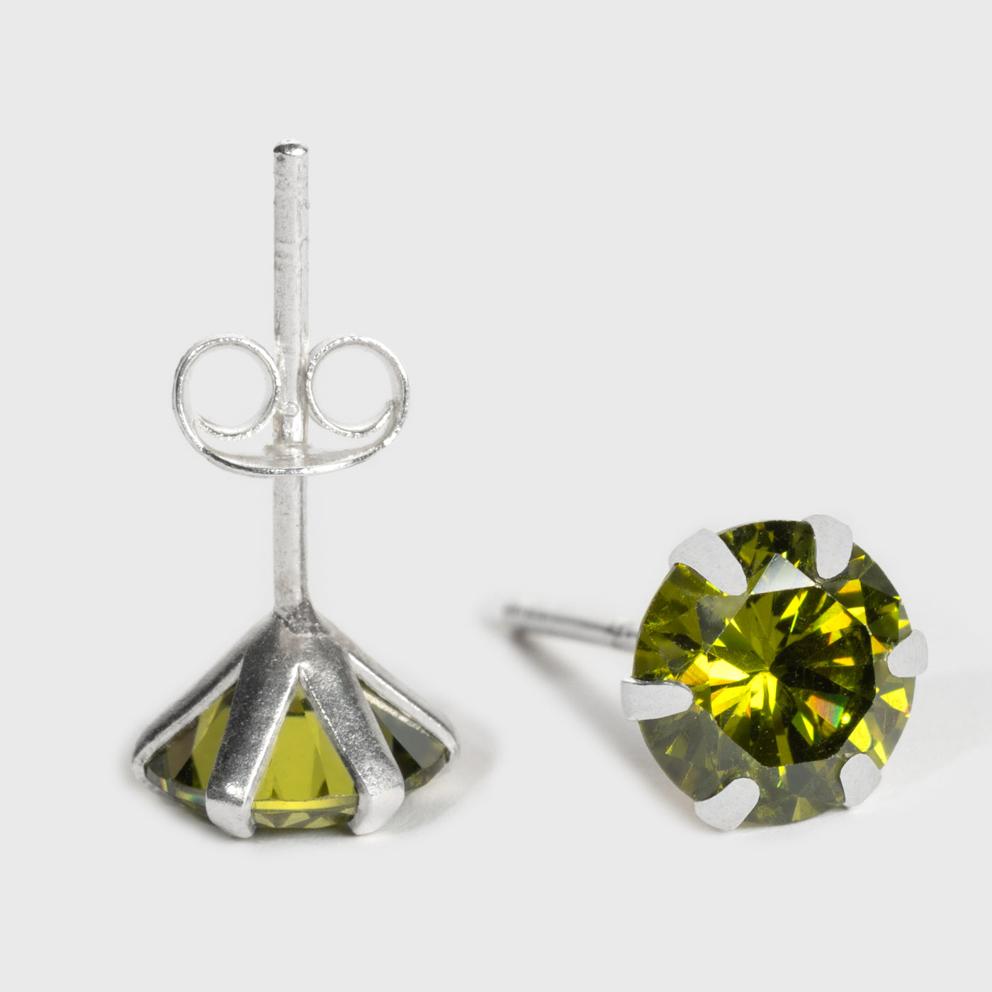 Grüner Zirkon und Silber Ohrstecker
