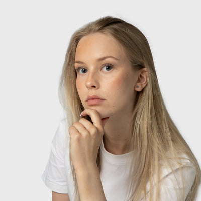 Knoten Ohrstecker, Oxidiertes Silber