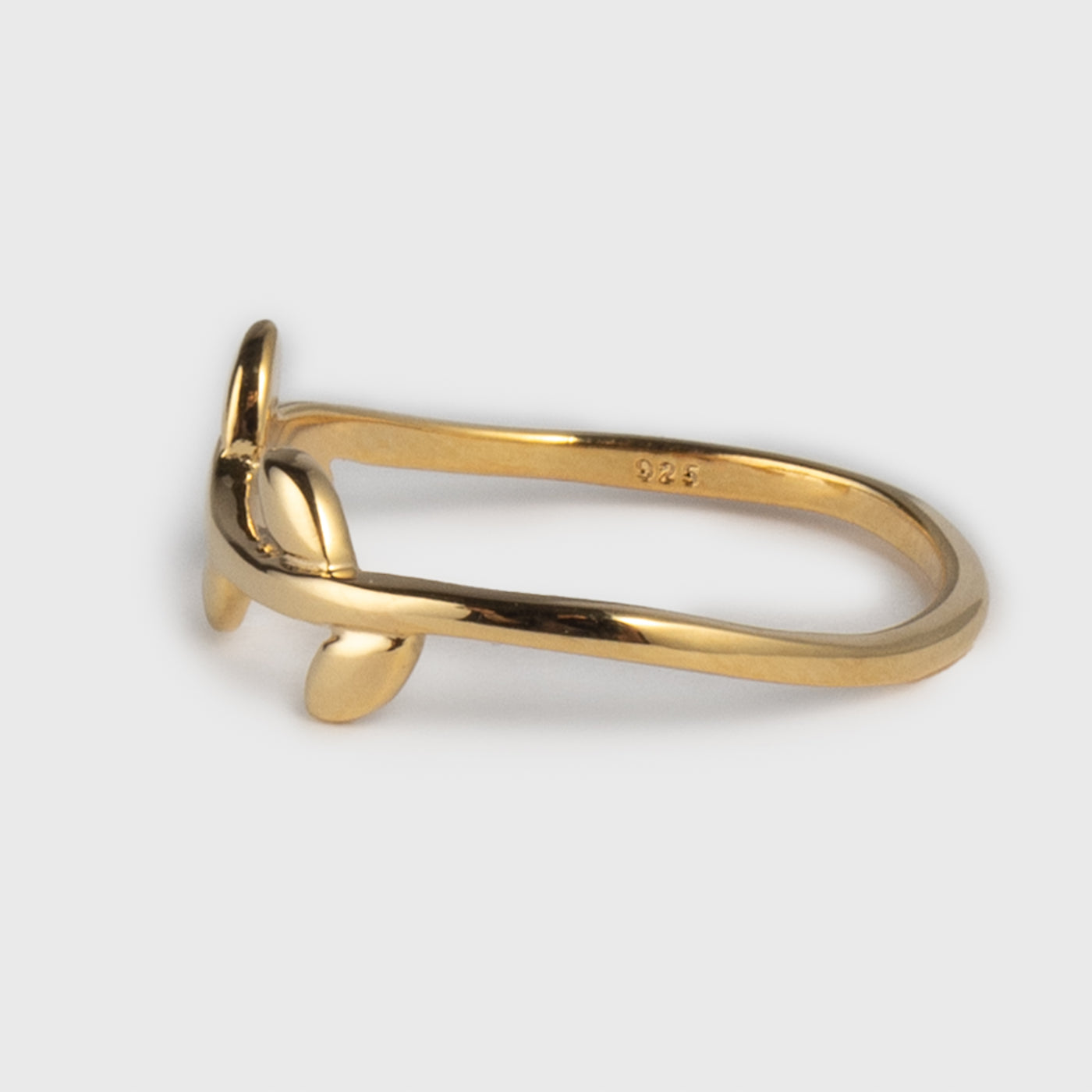 Bjarkan Ring, Gold