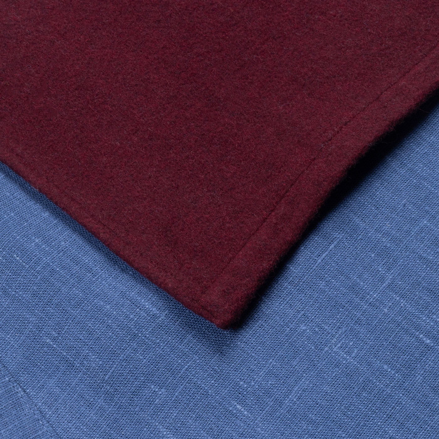 Kinder Schürzenkleid, Blau / Rote Schürze
