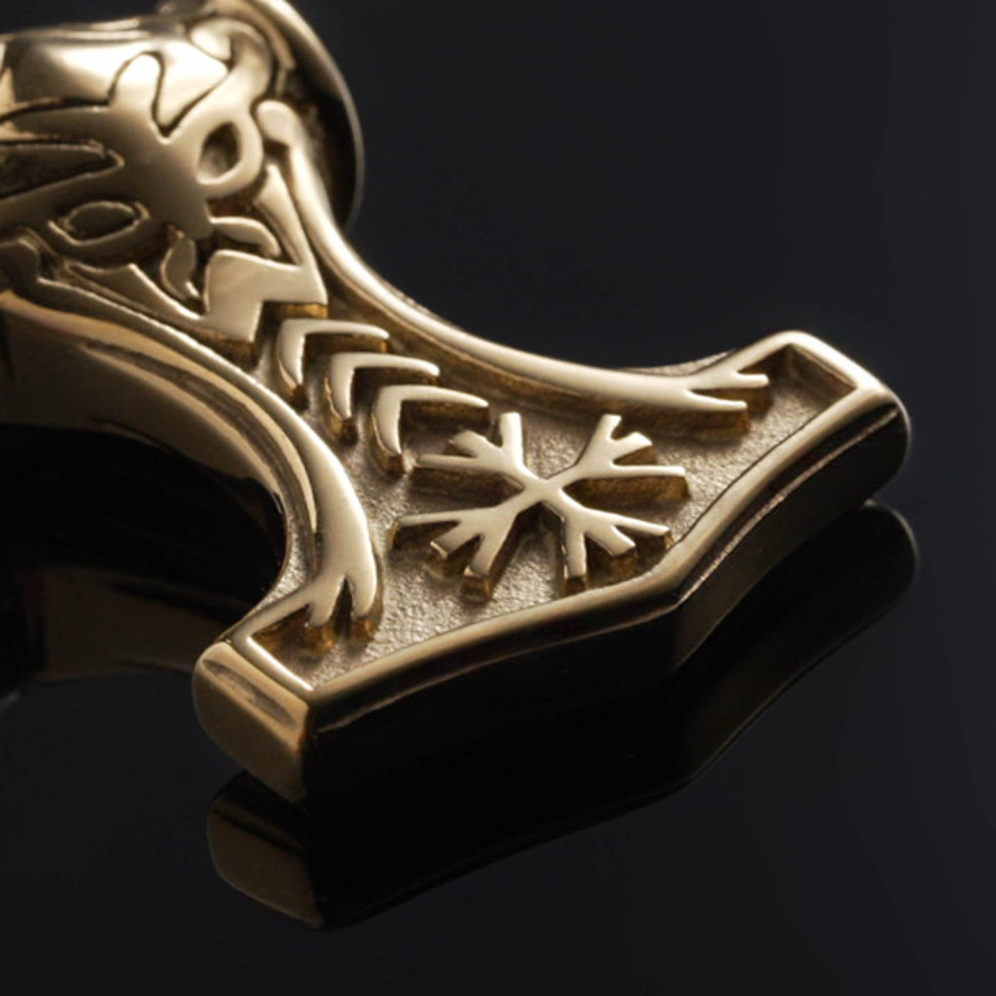 Thor's Hammer of Awe, Vergoldet