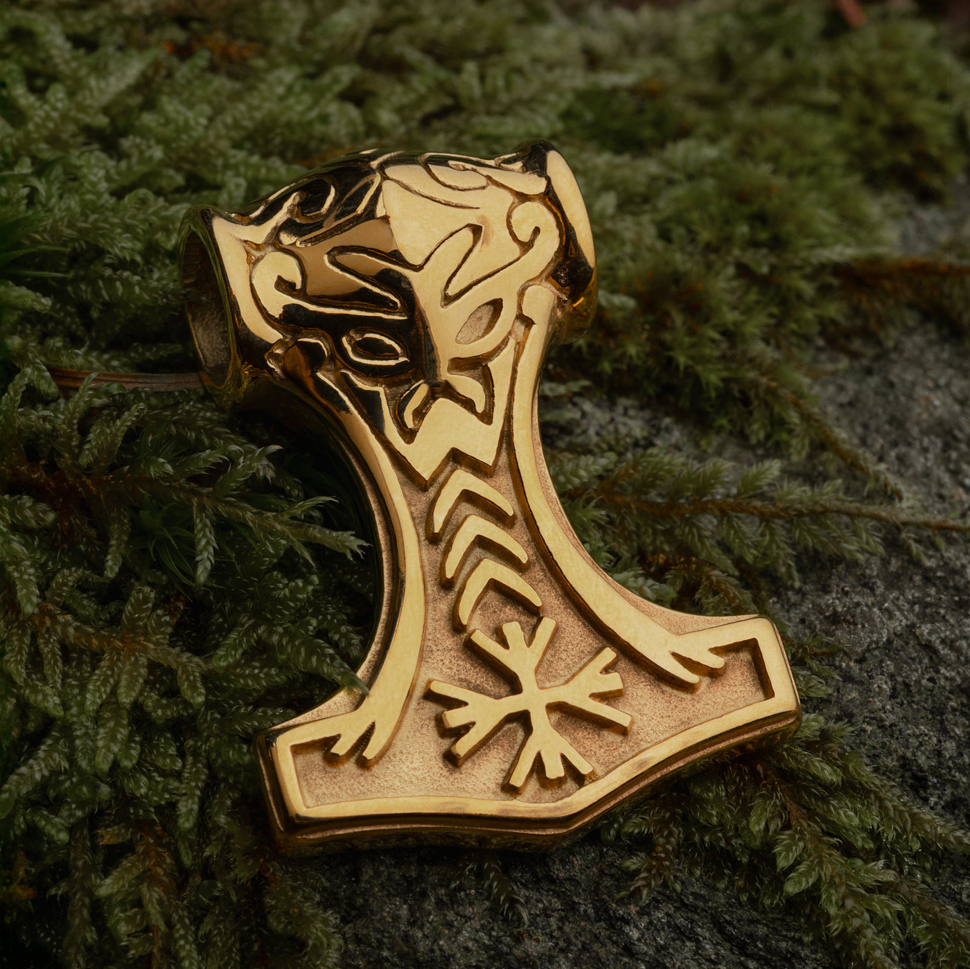 Thor's Hammer of Awe, Vergoldet