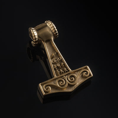 Grimfrosts Bockhammer, Vergoldet