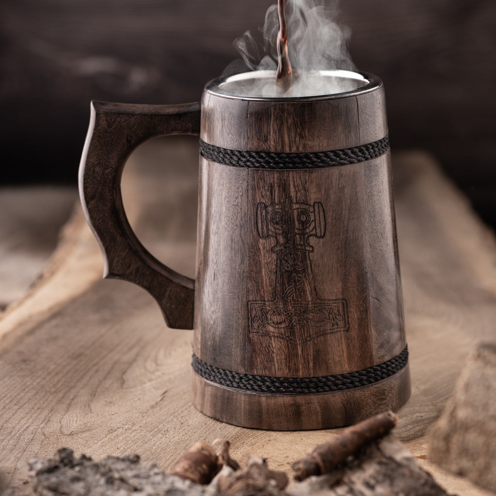 Krug, Mjolnir, Dunkles Holz